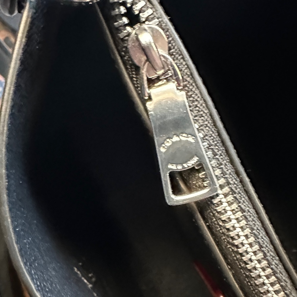 Mollie Coach Black Croc-Embossed Tote 25 - Picture 6 of 9